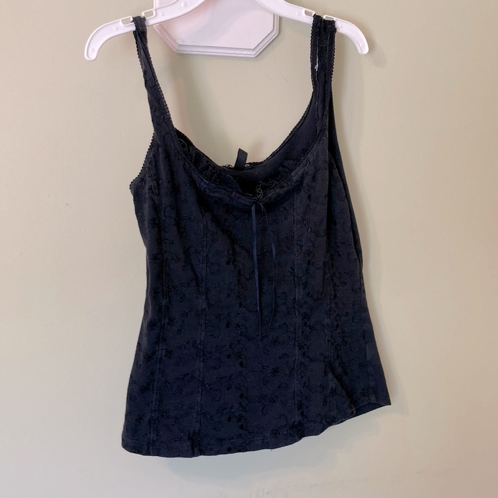 Black floral design bowtie tank. Size L.